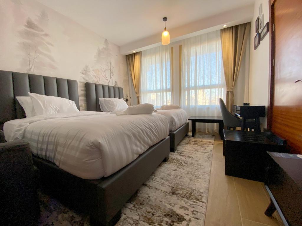 Superior Twin Room